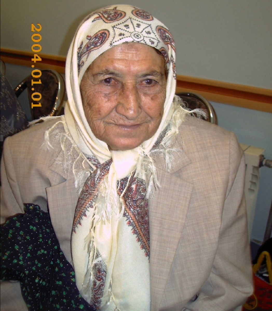 مادربزرگ عزیز و مهربانم ام لیلا رضایی