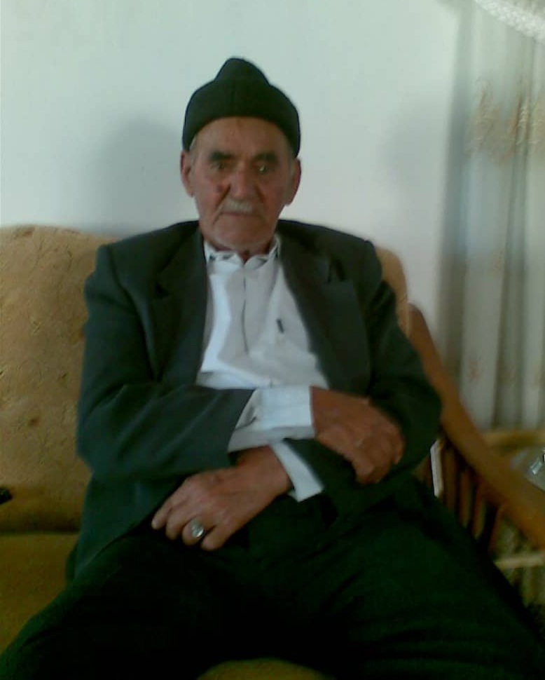 پدری مهربان و زحمتکش حاج آقا سید محمود توکلی