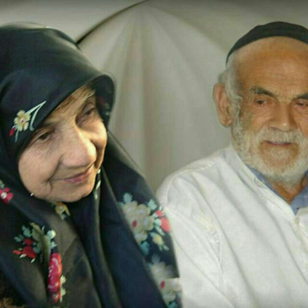 زنده یاد حاج نقی اجدادیها و همسرش صفیه بیگم قوامی