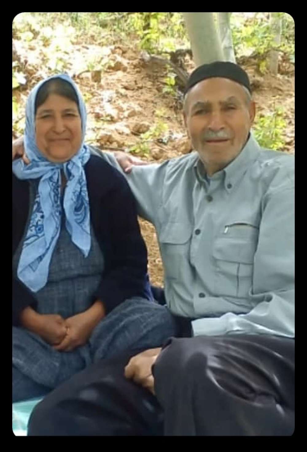 شادروان حاج رحمت الله و همسر گرامی اش بهرامی