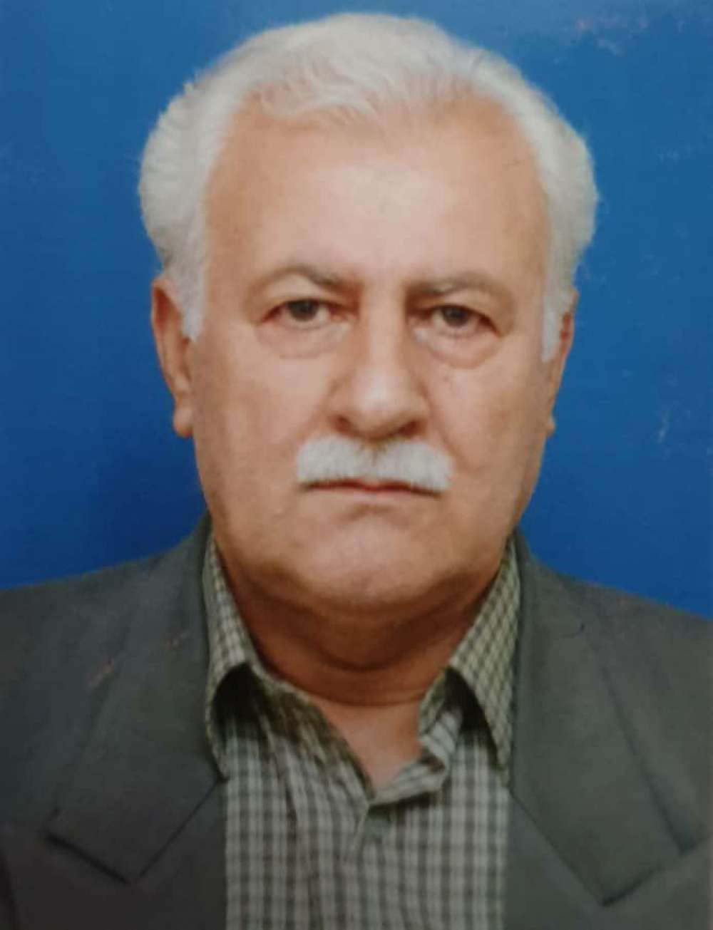 احمد نیک بین