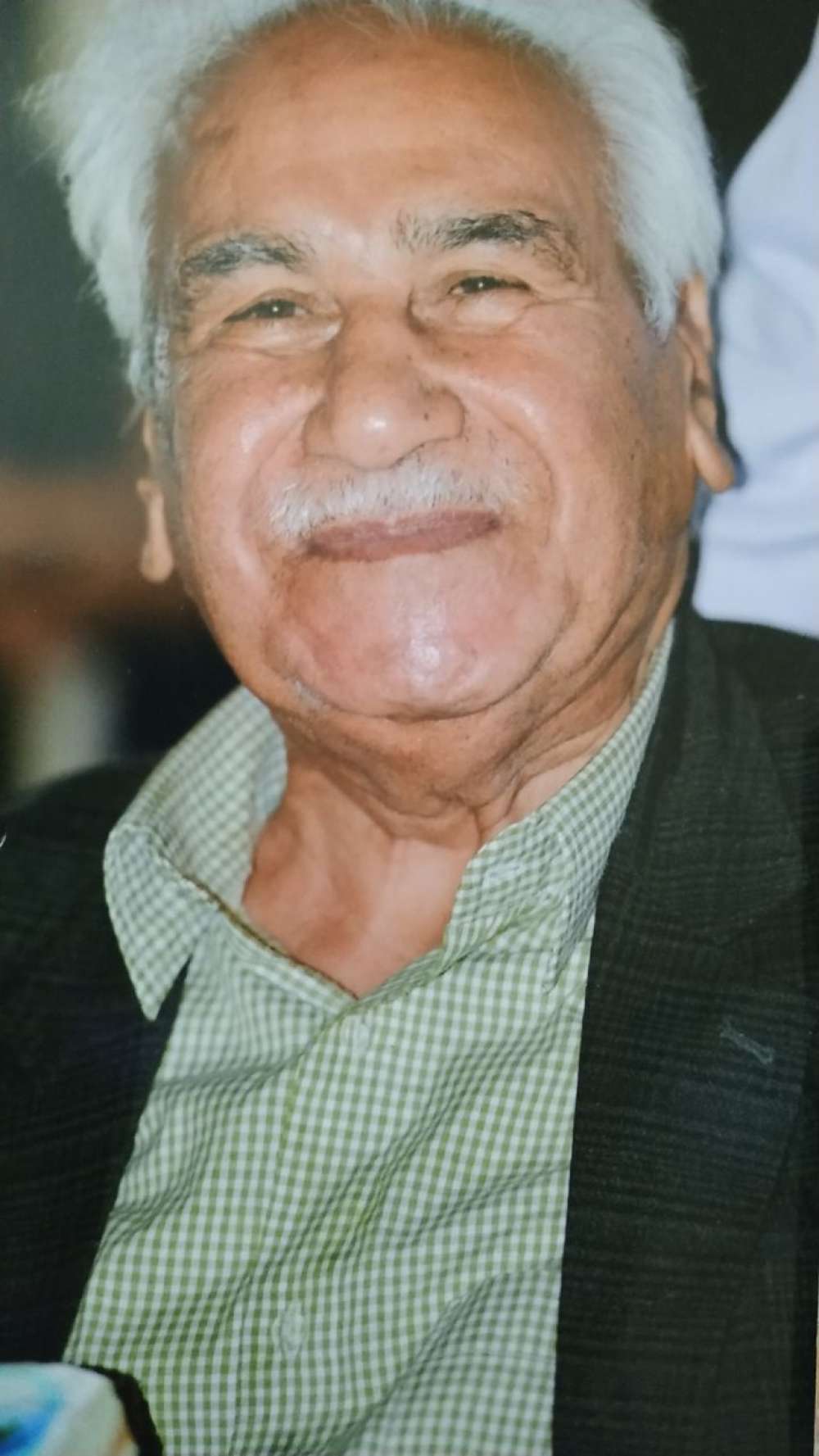 شادروان علی خان بهارلو