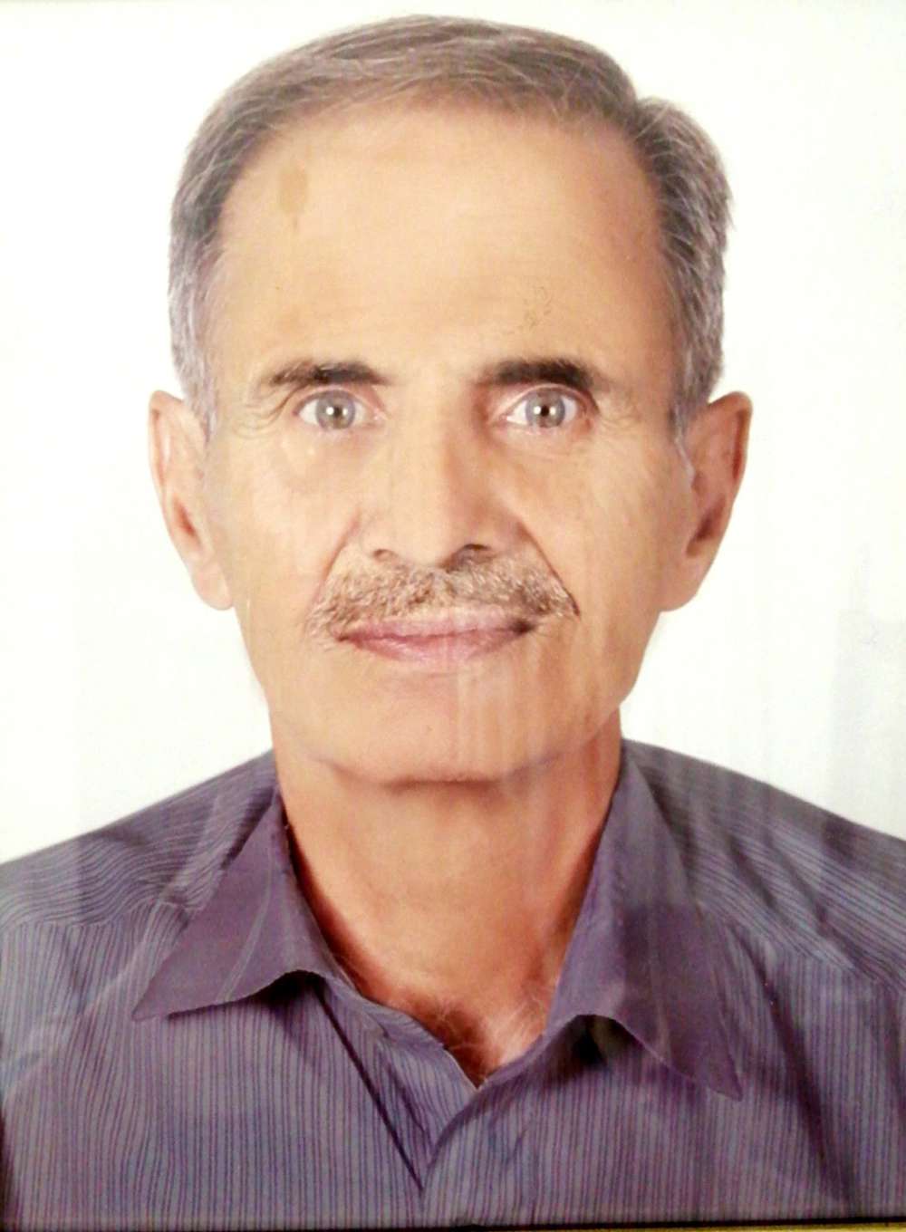 شادروان احمد دلفی