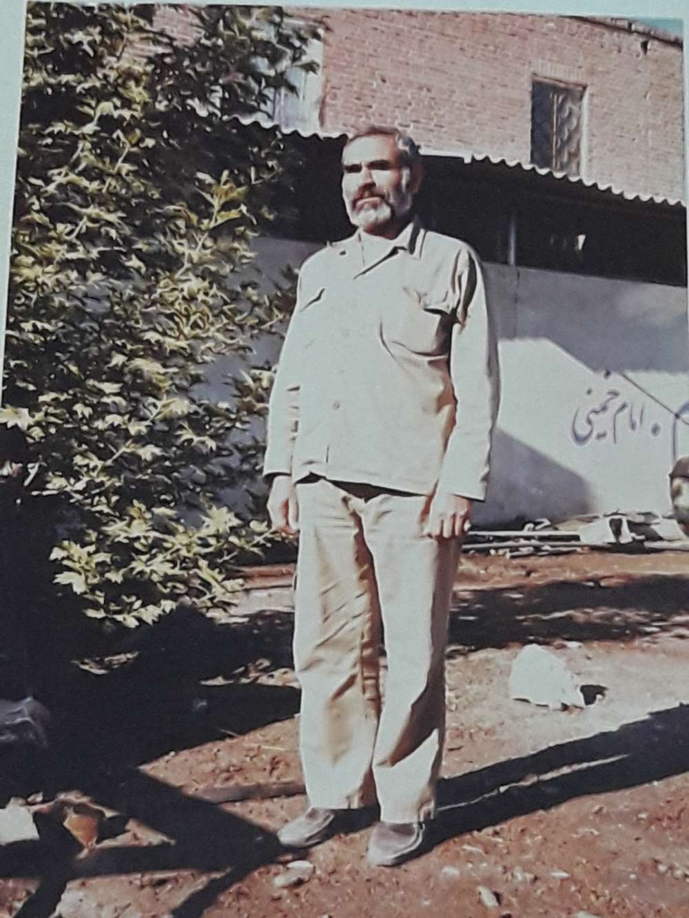جانباز مومن و پاسدار انقلابی ، بزرگ خاندان حاج محمد باقری