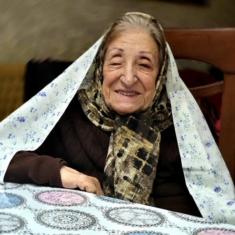 یادبود شادروان منصوره شریفی