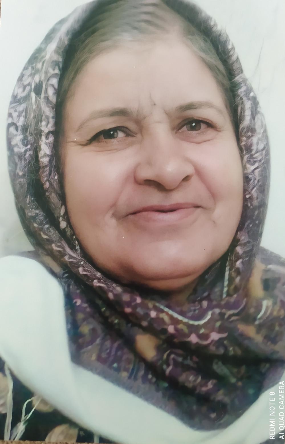یادبود شادروان مادری دلسوز و مهربان زنده یاد معصومه مودی