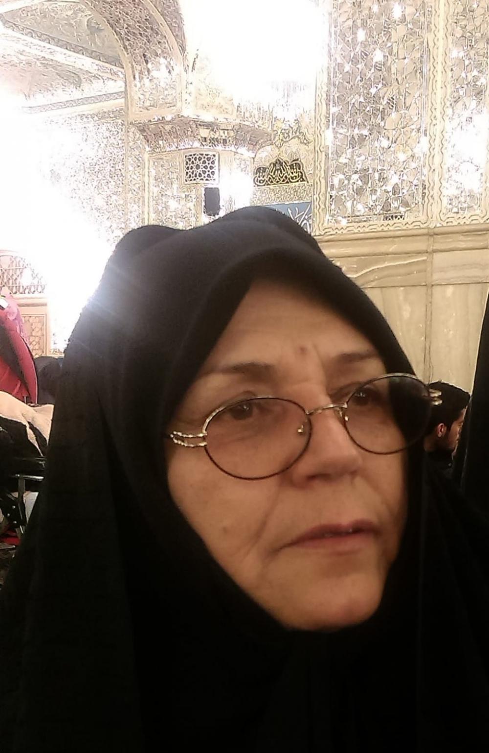 مادری دلسوز و مهربان زهرا سادات خشوعی
