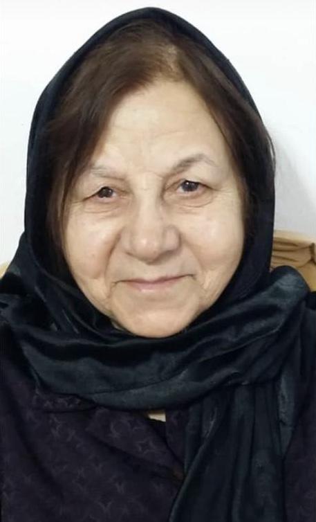 مادری دلسوز و مهربان زینب عباسی