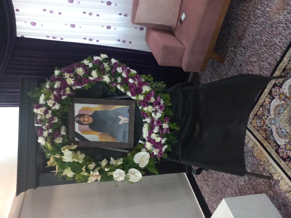 یادبود شادروان مرحومه  مادر مهربان و دلسوز ایران راد