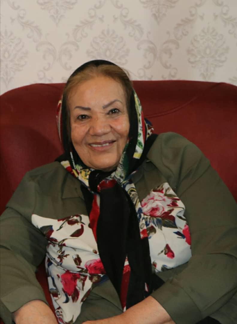 یادبود همسر و مادری مهربان و دلسوز مرحومه مهین دخت محمدی