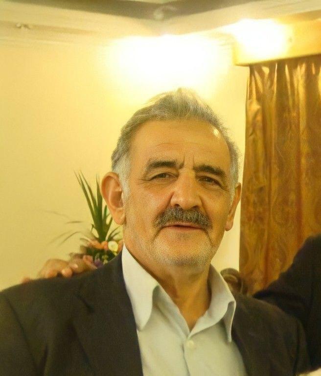 یادبود شادروان پدری دلسوز و همسری مهربان حاج سید حسین حسینی