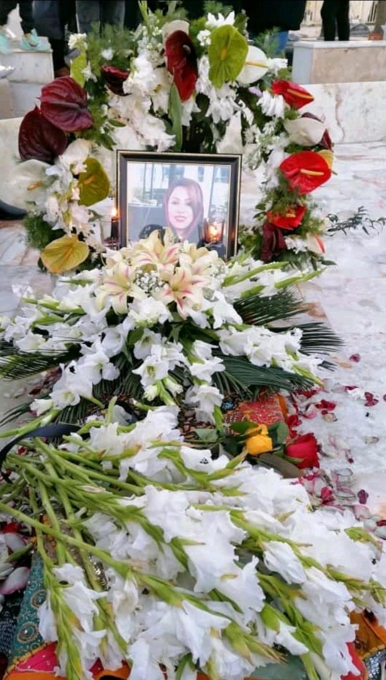 یادبود شادروان عزیز از دست رفته محبوبه شاهپوری