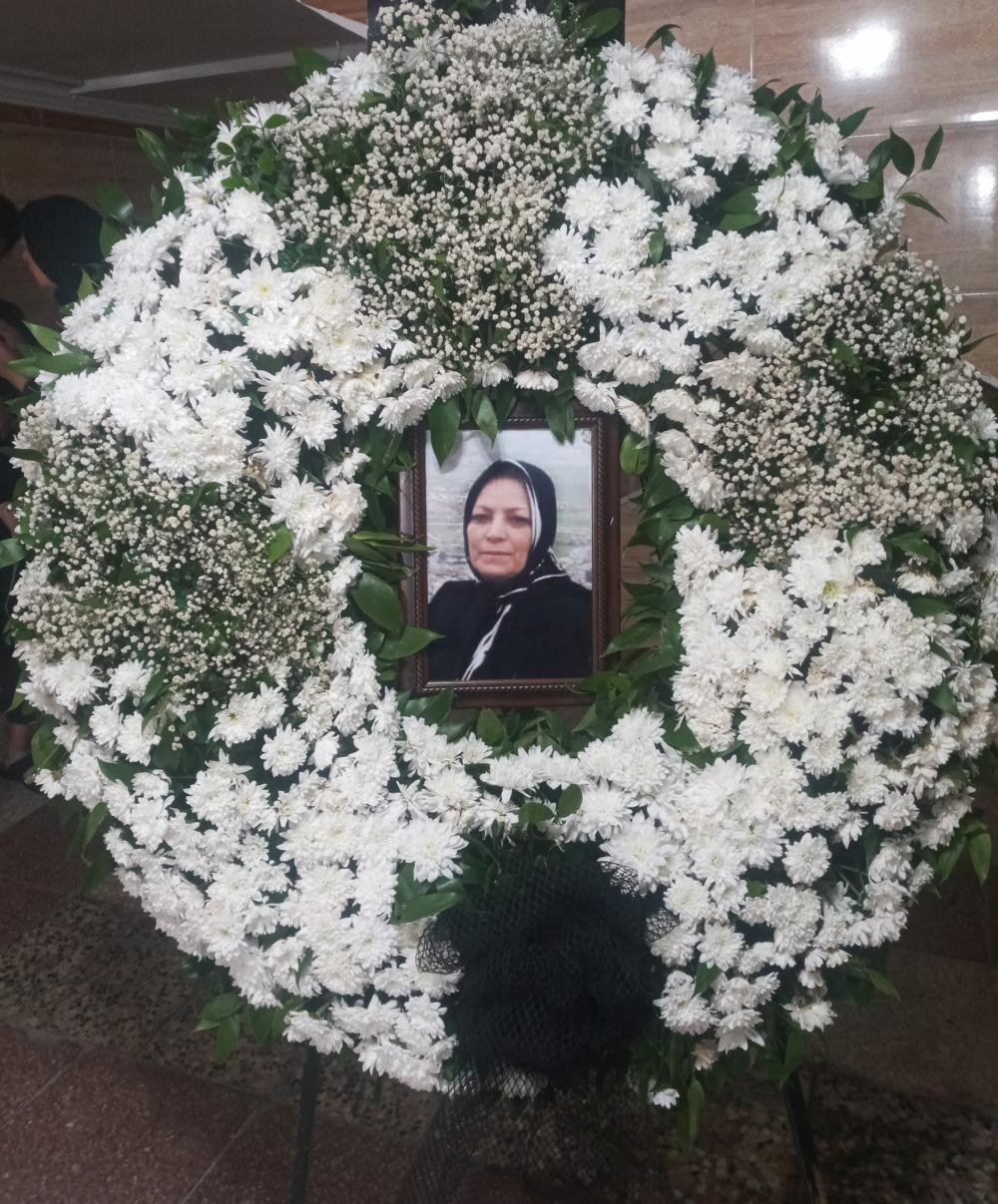 یادبود همسری فداکار و مادری مهربان حاجیه خانم شهناز احمدی