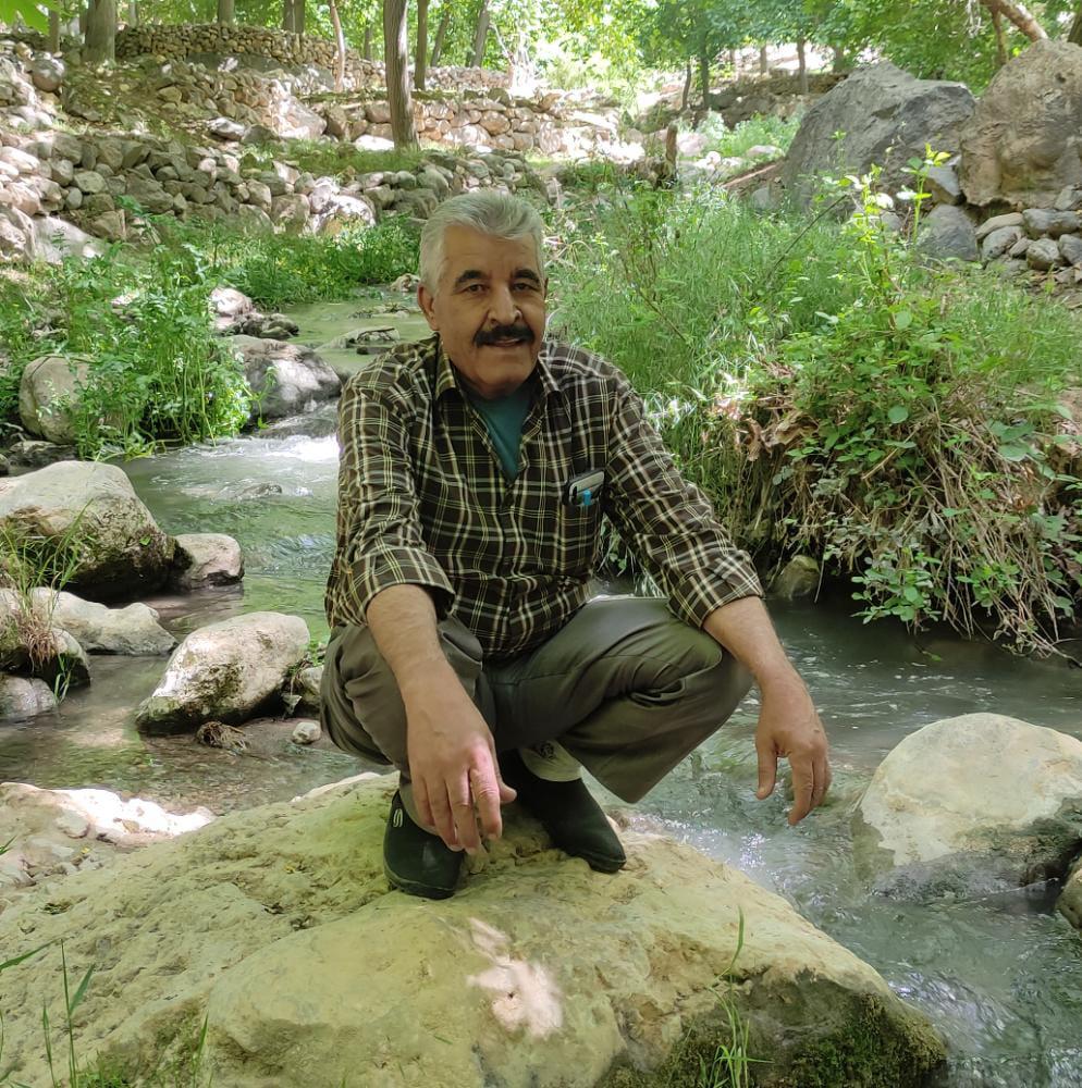 یادبود شادروان حاج حسن همتی