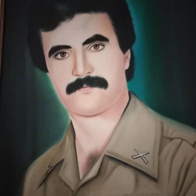 شهید ایرج بازمانده