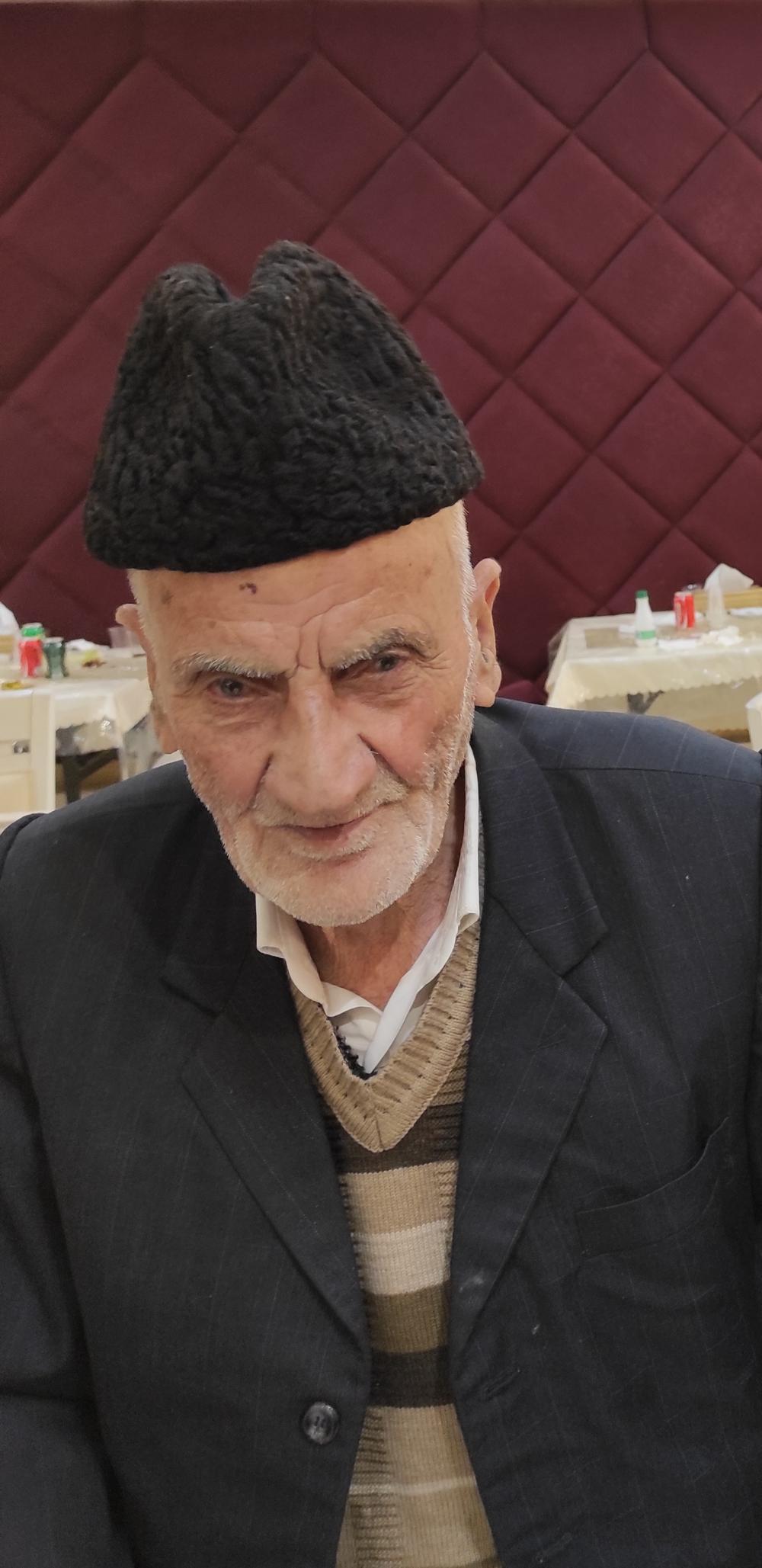 حاج محمد ایزد دخت
