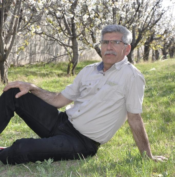 منوچهر نقدی