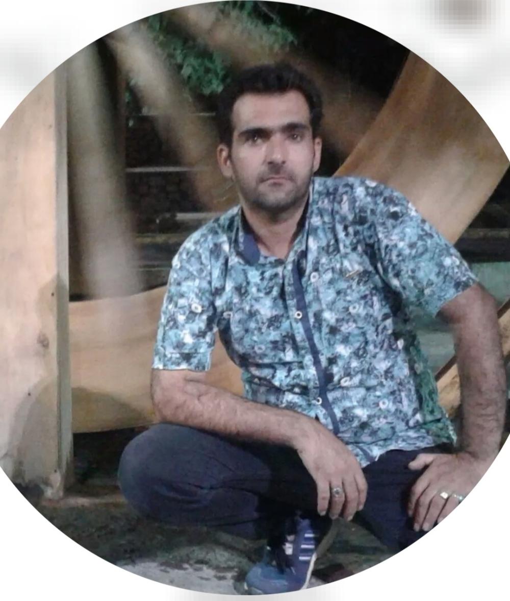 هادی عباس نژاد