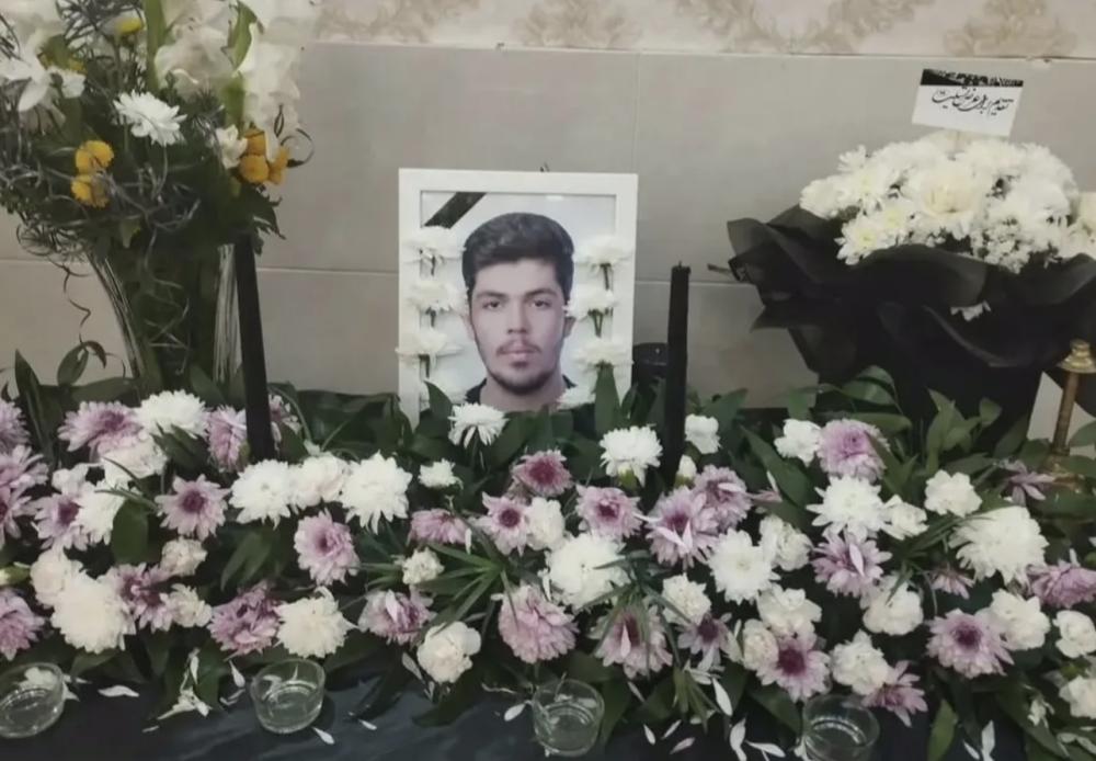 دانیال حسینی پناه