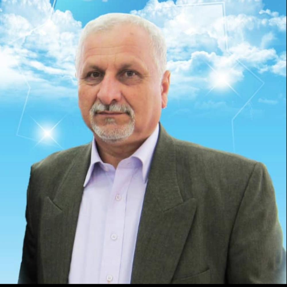 کریم اکبری