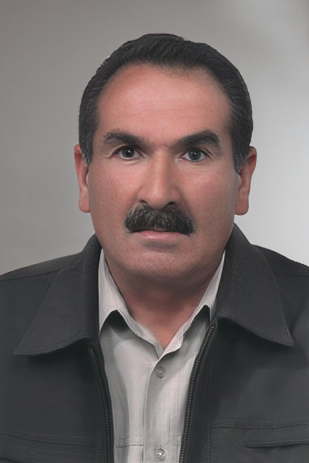 حسن دانشور