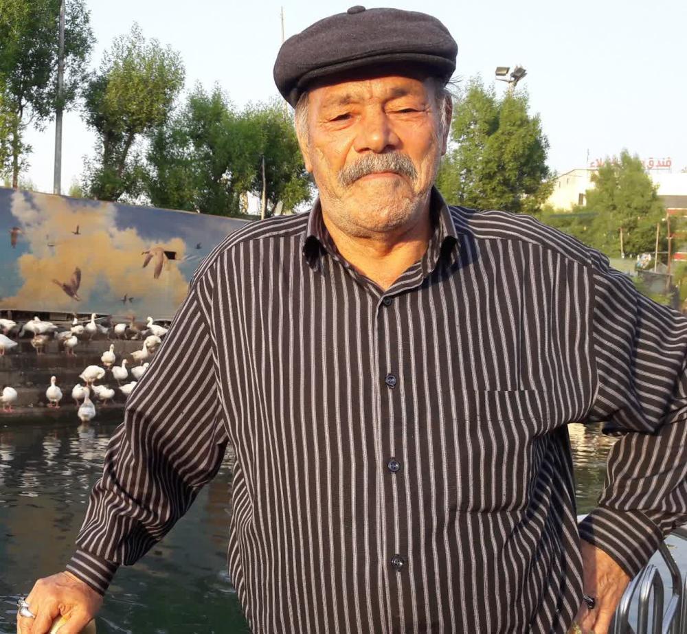 غلامحسن حاتمی