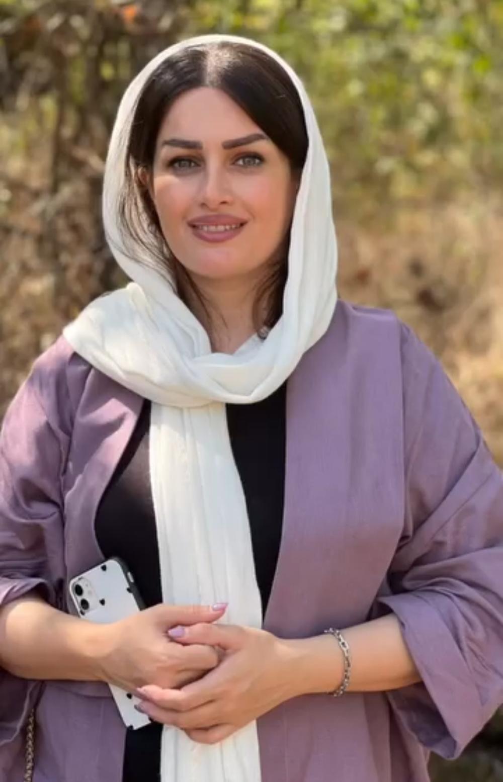 مریم راسخی