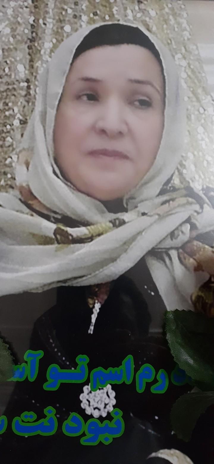 طاهره کاظمی