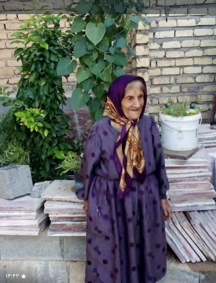 فاطمه سخایی