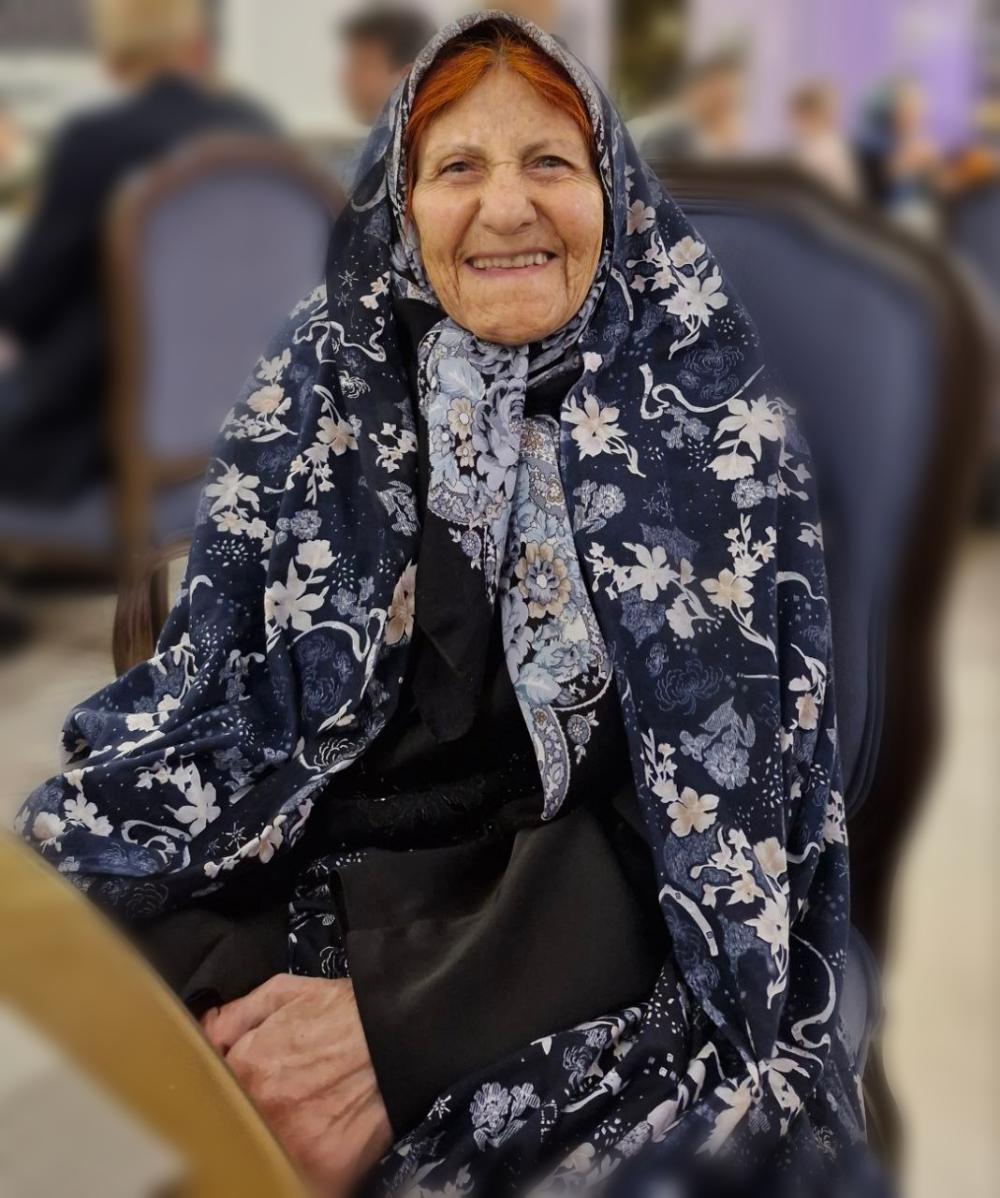 اشرف سادات هاشمی