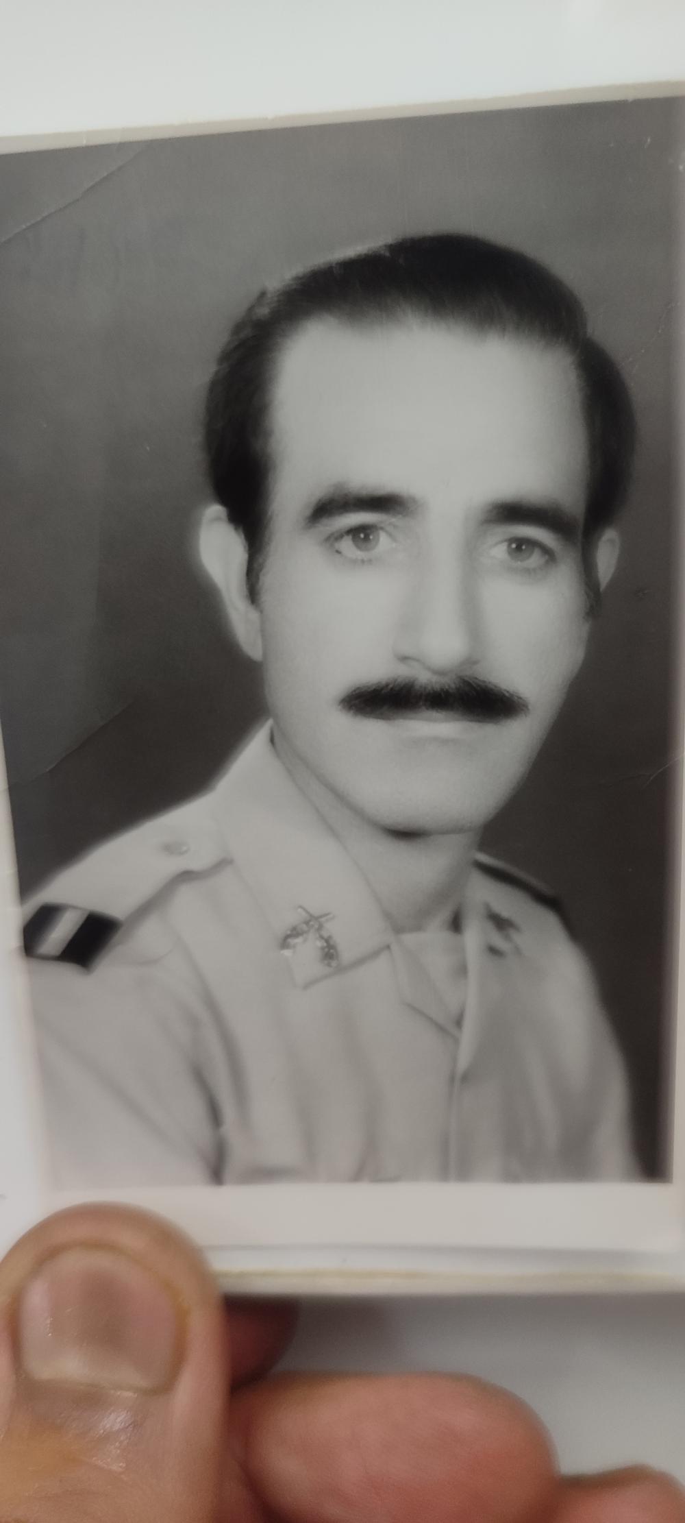 غلامرضا مختاری فرزند کدخدا محمد حسین