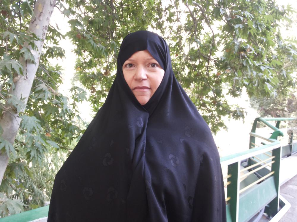 عزیزه جعفری سولا