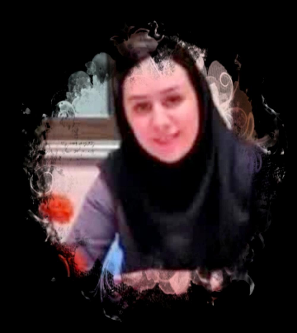 آزاده داودبیگی