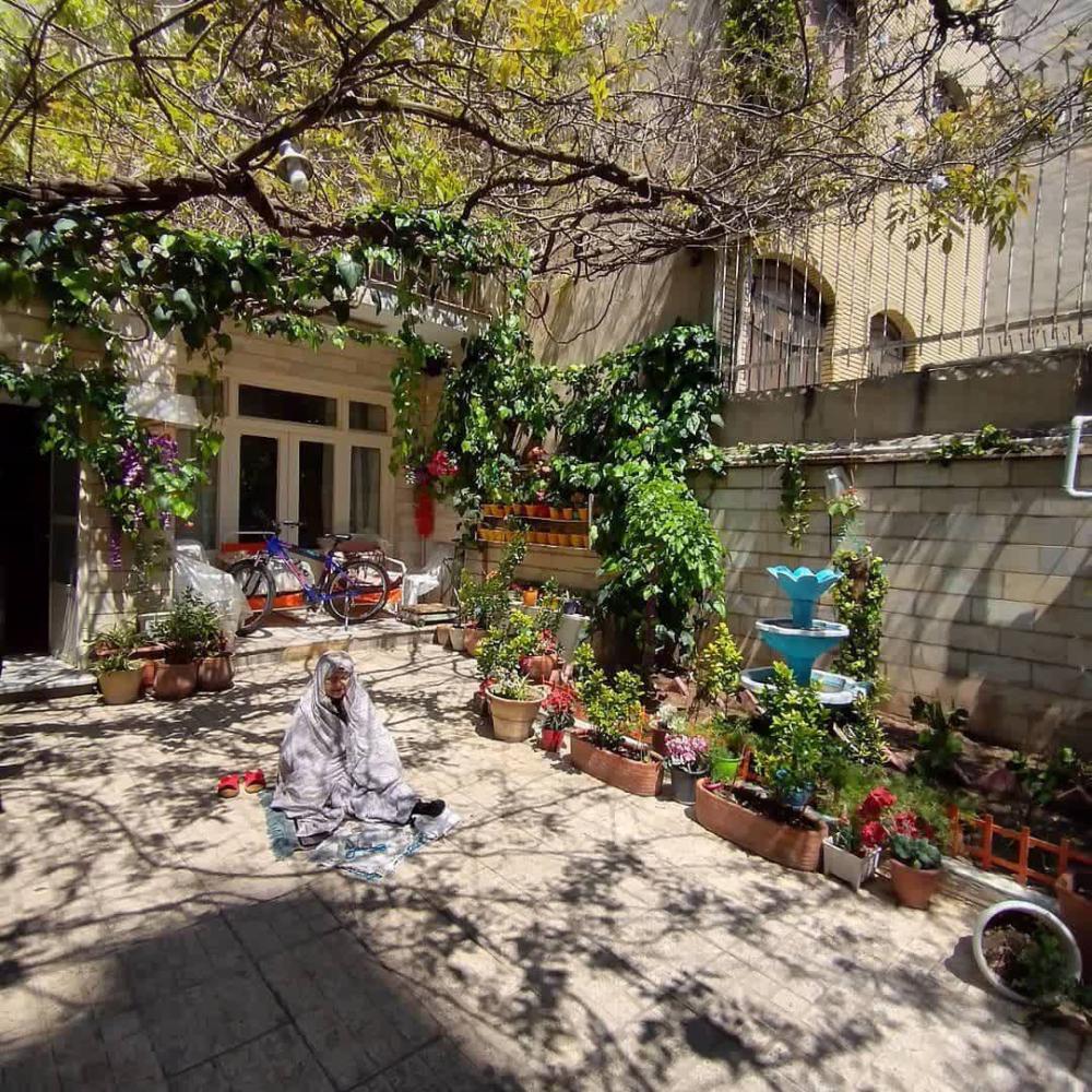 کوثر ناکینی