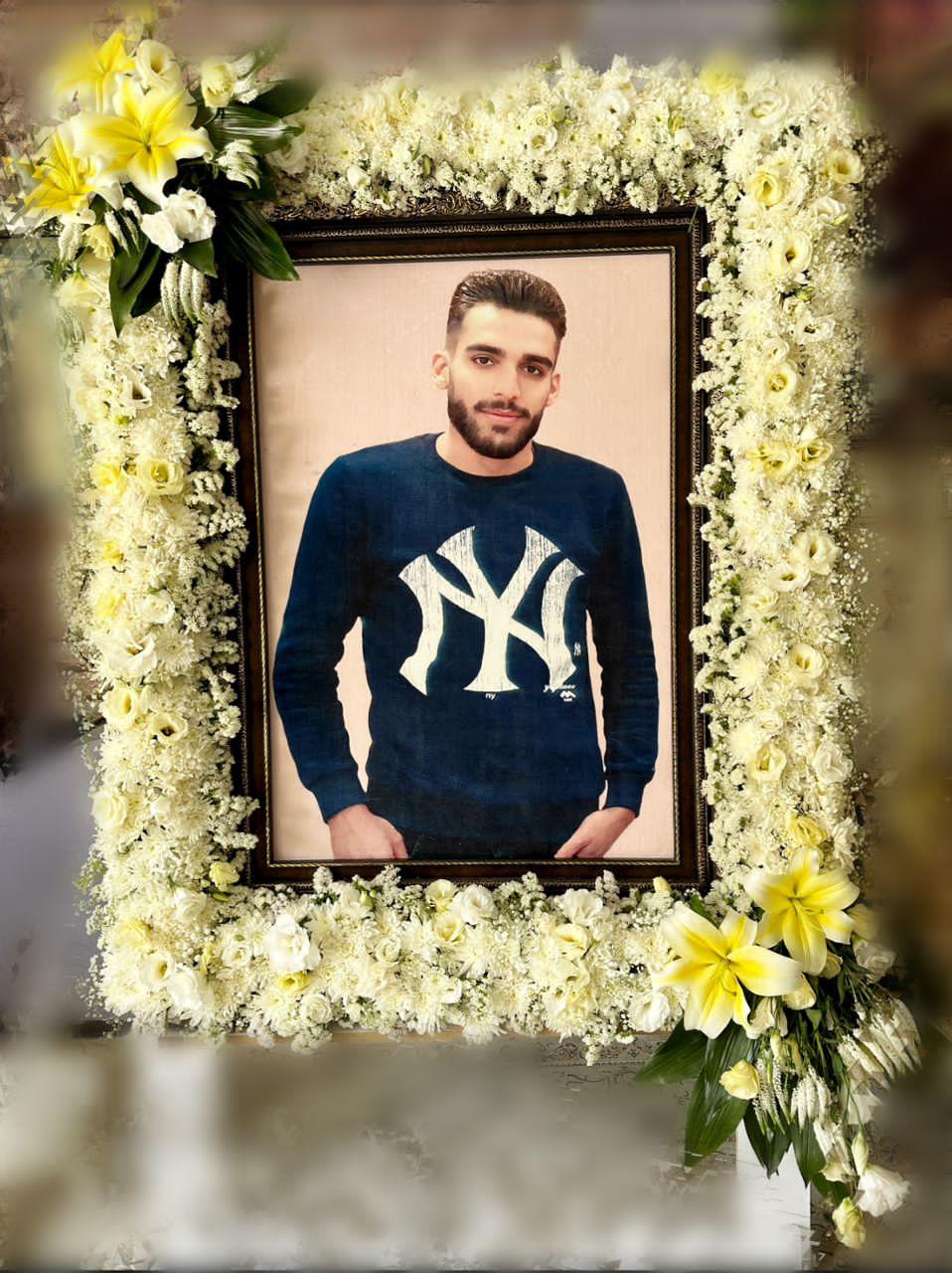 آرش عموزیدی