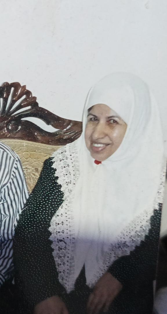 فاطمه عموئی