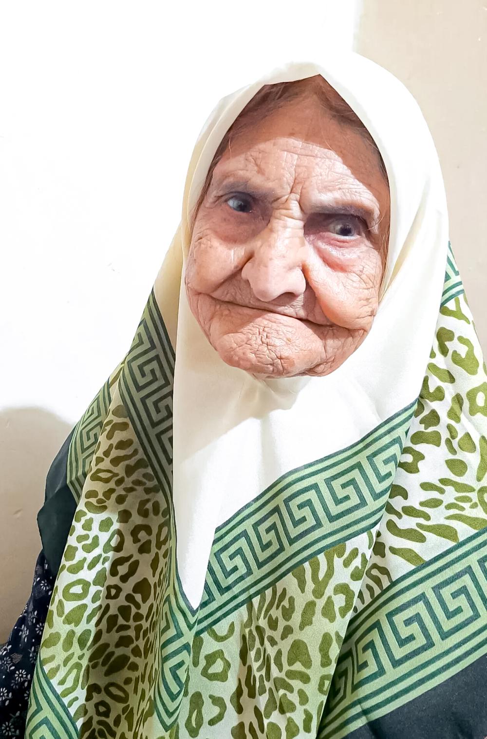 فاطمه پور خسروانی
