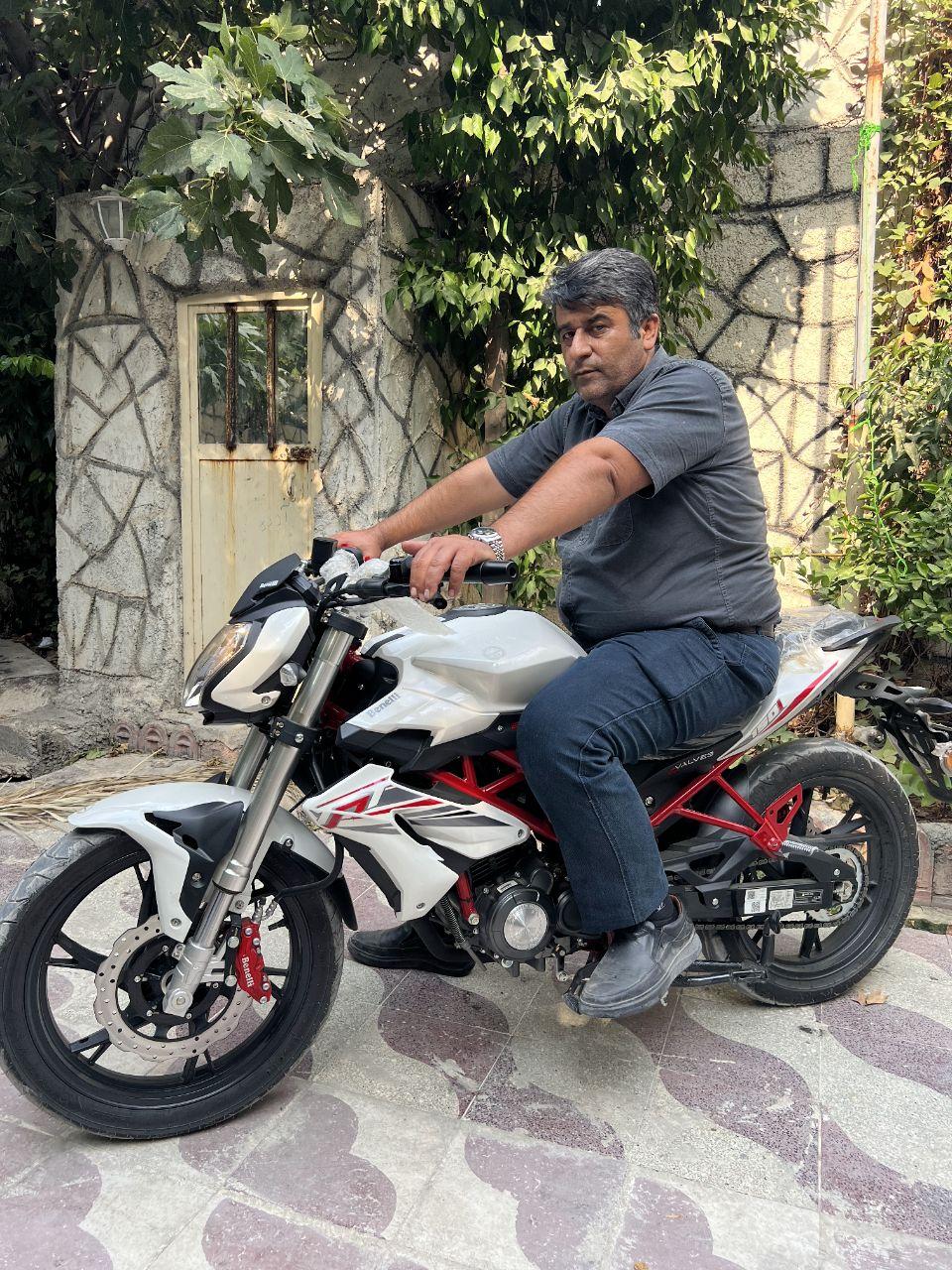 فرهاد جوکار