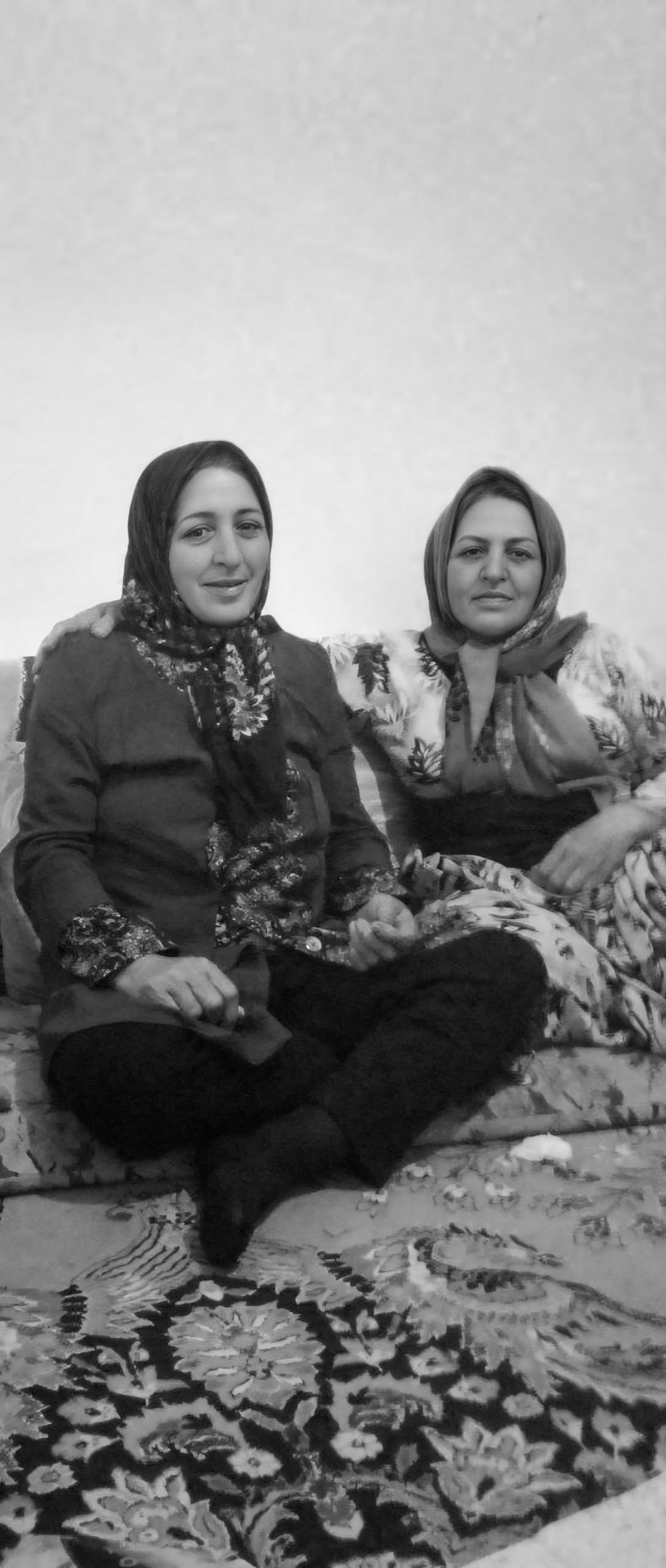 صغری و عذرا تپه جیکی