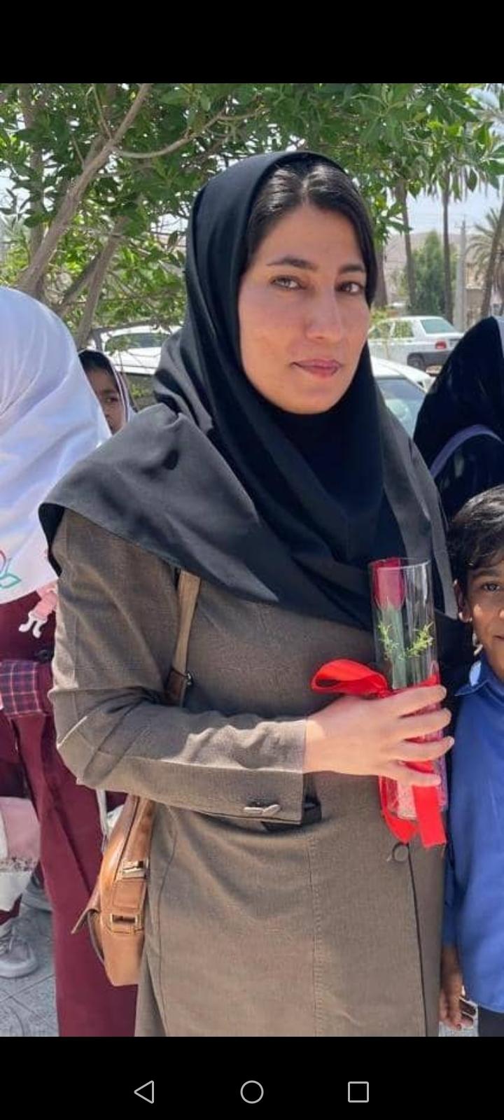 آسیه میرزاده