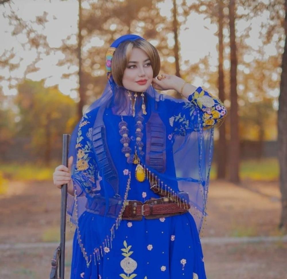 السانا شمشیری