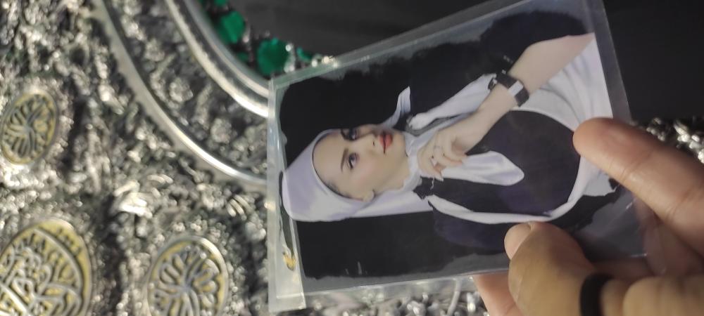 مائده گل کار