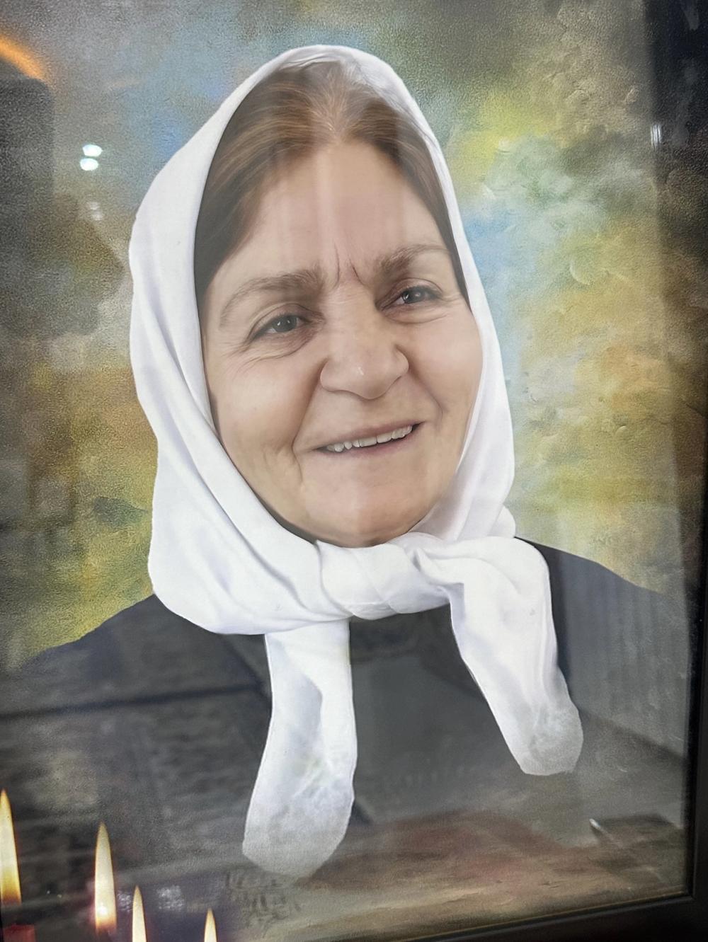 طوبی محمدی جونوشی