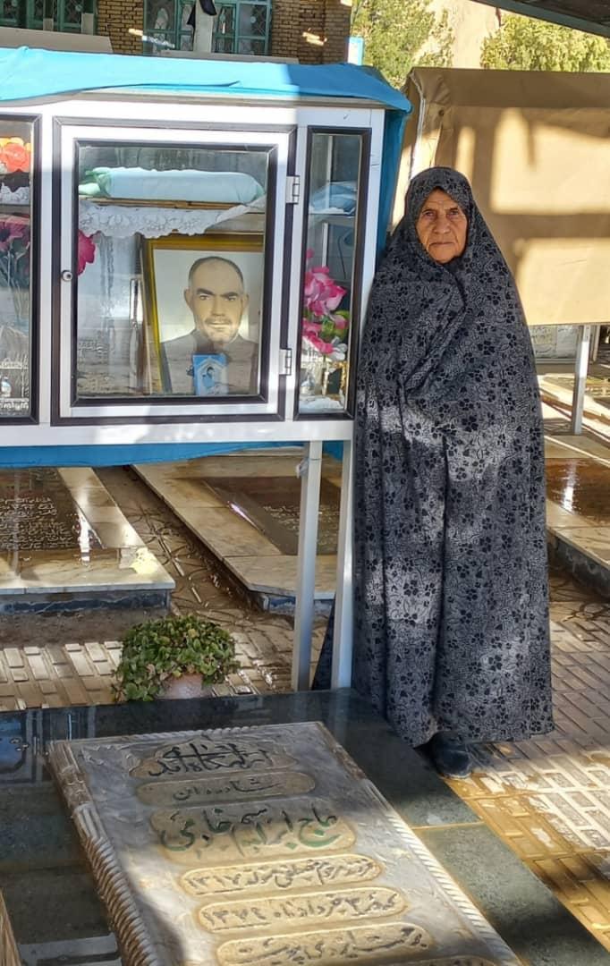 فاطمه بهمنی