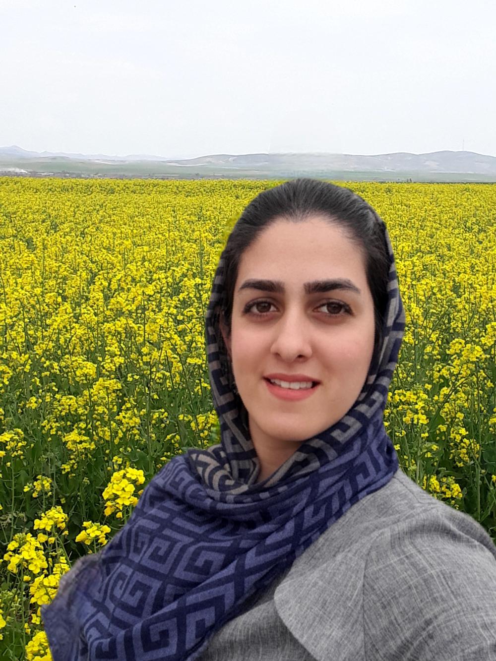 فاطمه امین زاده