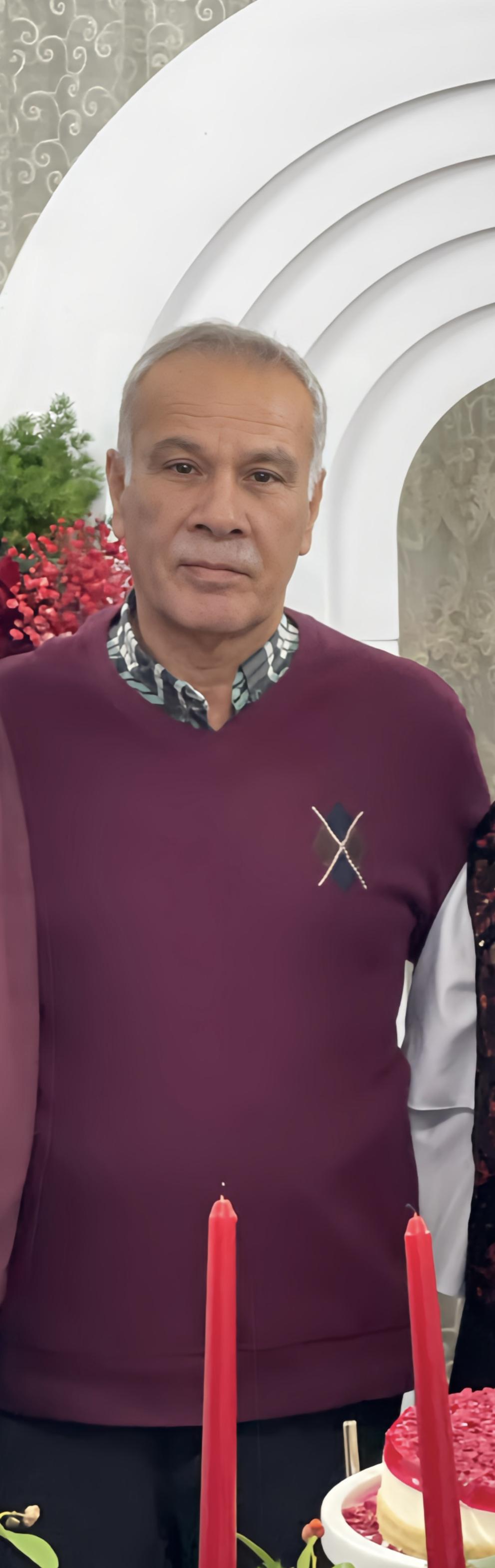 اکبر عزیزی عینی