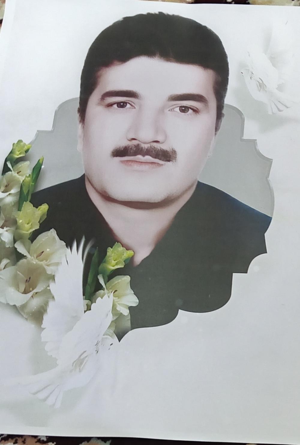 رضا احسانی آذر