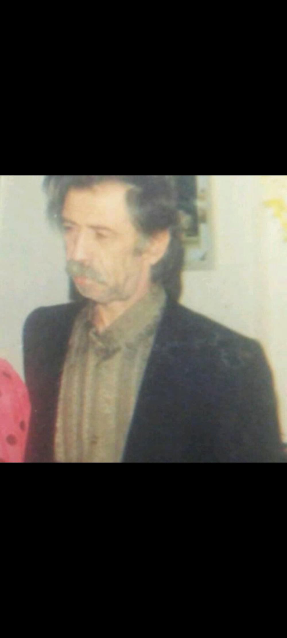 احمد دانشجو