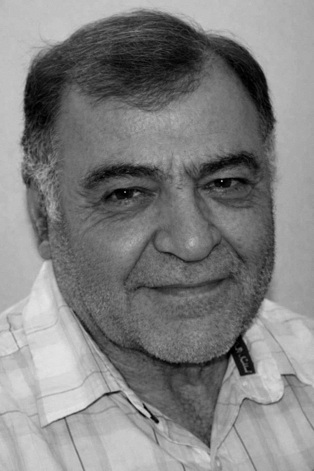 منوچهر زمانی