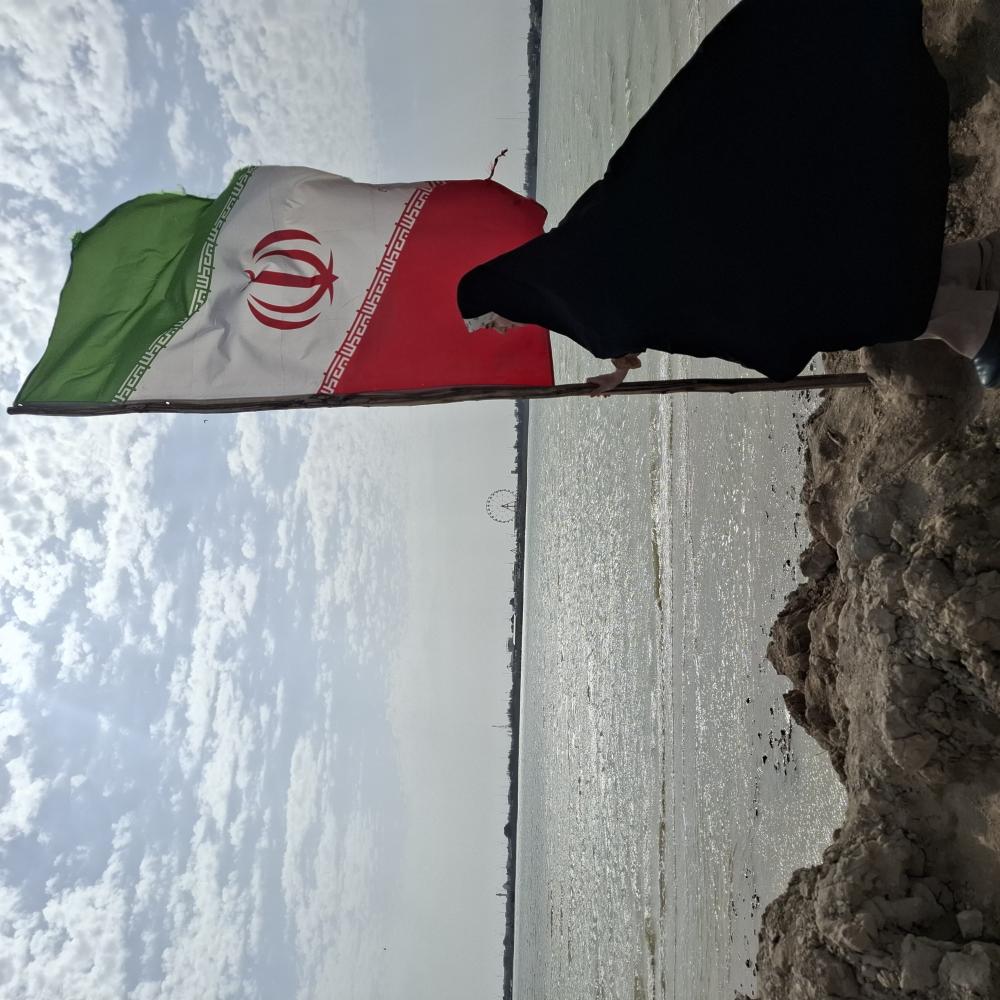فائزه اصغری